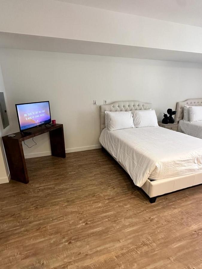 Studios Universal 10 Min Drive Free Parking And Wifi Los Angeles Exterior photo